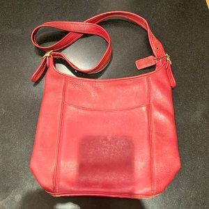 COACH VINTAGE RED SHOULDER BAG RED LEATHER